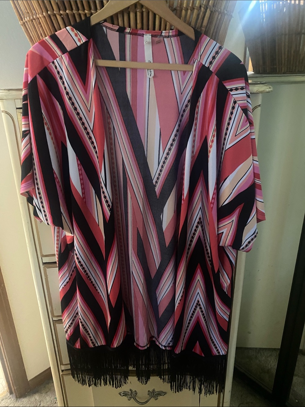 NY Collection - Pink Black and Cream Geometric Open-Front Kimono with Fringe